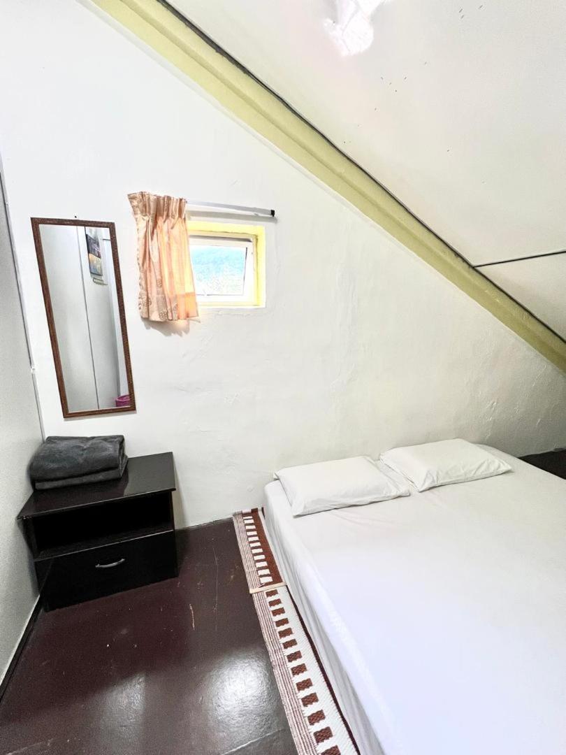 טאנה ראטה De Cameron Guest House מראה חיצוני תמונה